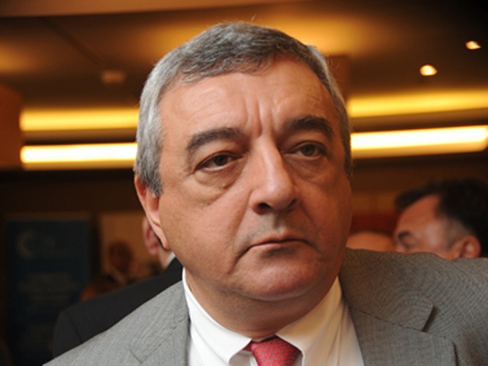 Azerbaijani diplomat presents credentials to UN secretary general